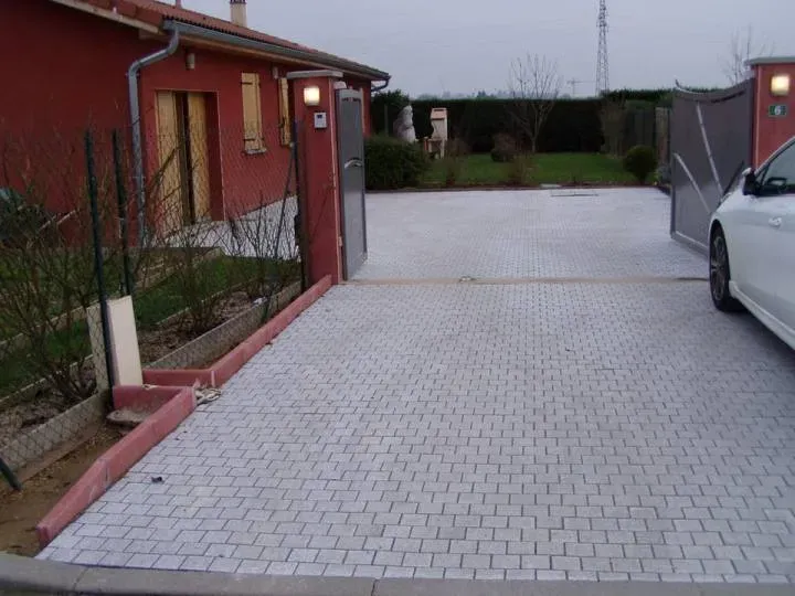 Aménagement de cours à Availles-en-Châtellerault